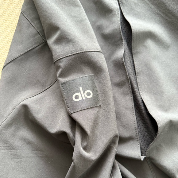 ALO Clubhouse Jacket size S - Picture 8 of 8